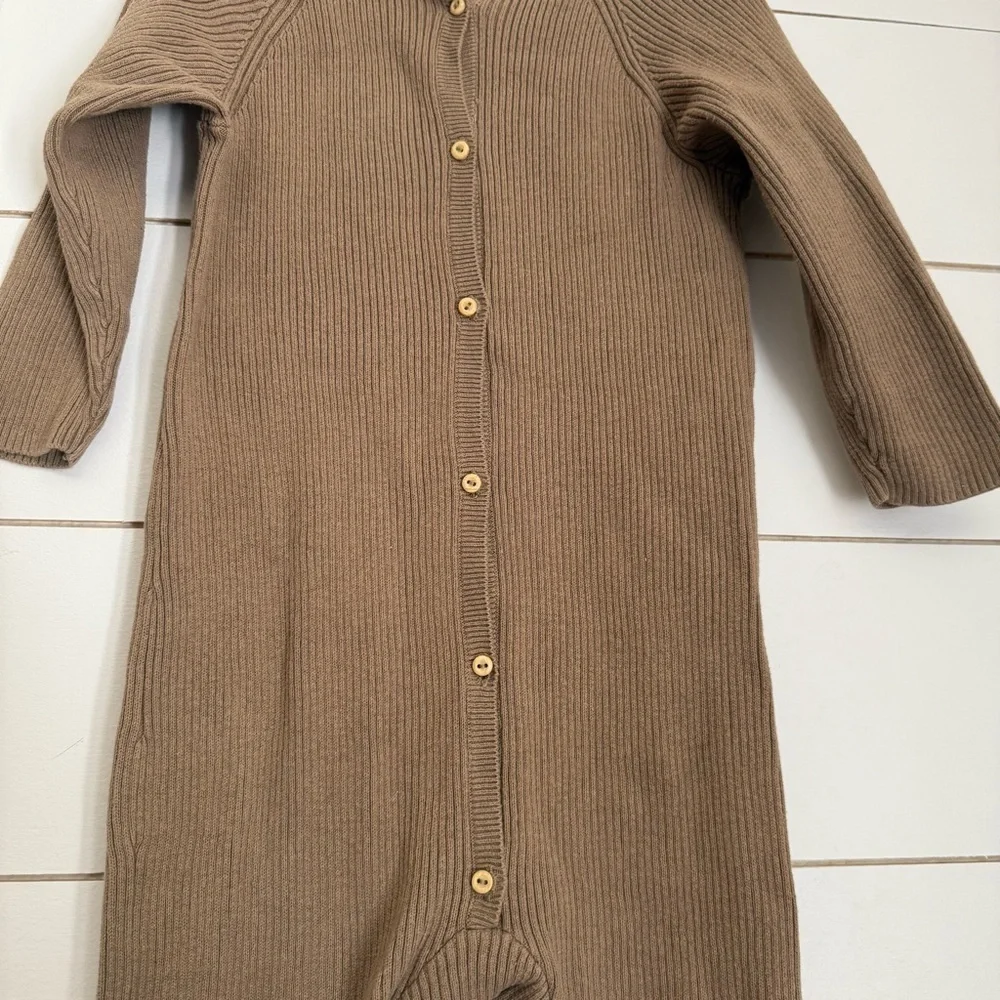 H&M baby neutral sweater romper